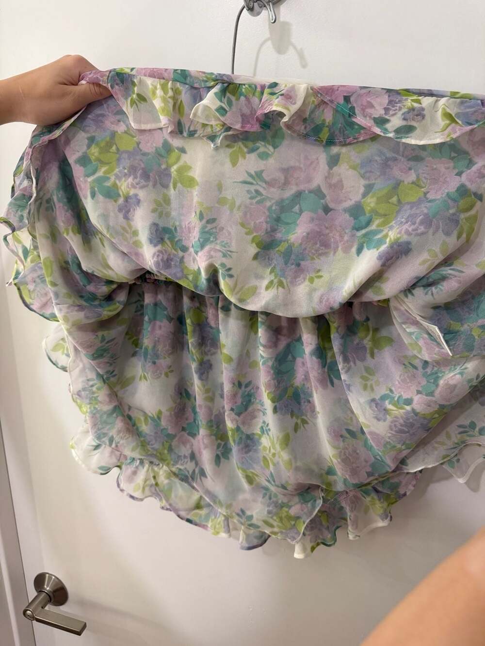 For Love & Lemons Evie Ruffled Floral Mini Skirt Lavender XS - Picture 6 of 7